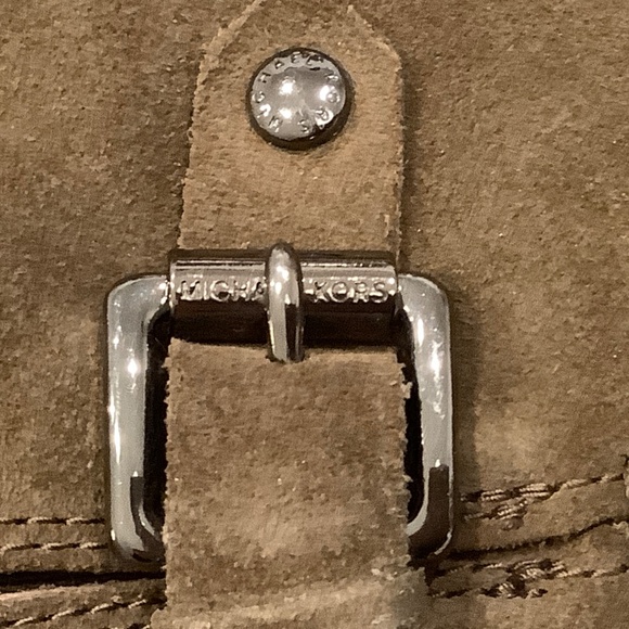 Michael Kors Tall Suede Khaki Round Toe Boot Size 9M - Picture 14 of 14